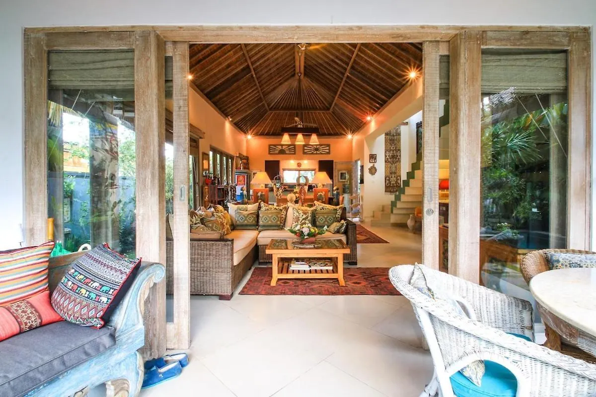 Ubud Villa 3 Bed Pool And Bungalow
